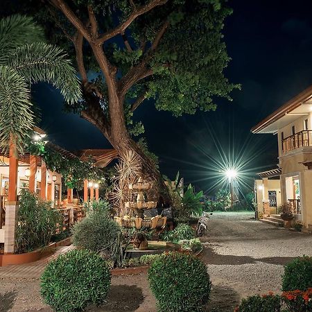 Maruyog'S Ridge Convention Center Hotel Quezon City Exterior foto